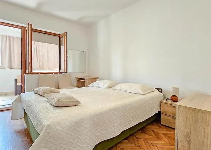 Erika 4 * Novigrad Istria