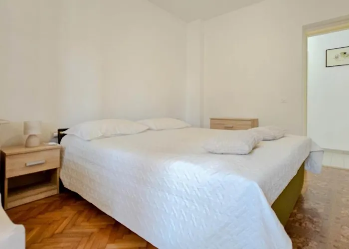 Erika 4 * Novigrad Istria